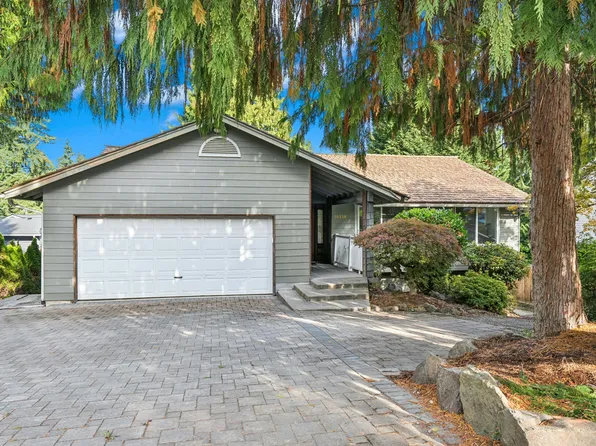 16218 121st Ave NE, Bothell, WA 98011