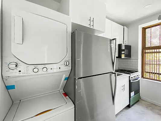 Rented by Keller Williams NYC | media 14