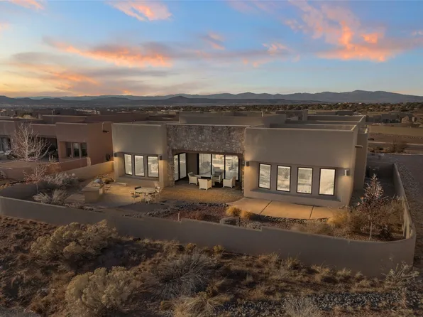 54 Paseo Las Terrazas, Santa Fe, NM 87506