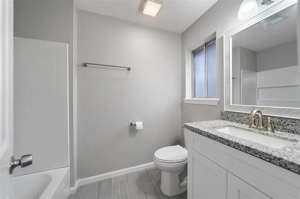 3 bed, 1700 sqft, $1,890 — Photo 3