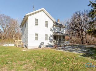 5500 Swan Rd, Pemberville, OH 43450