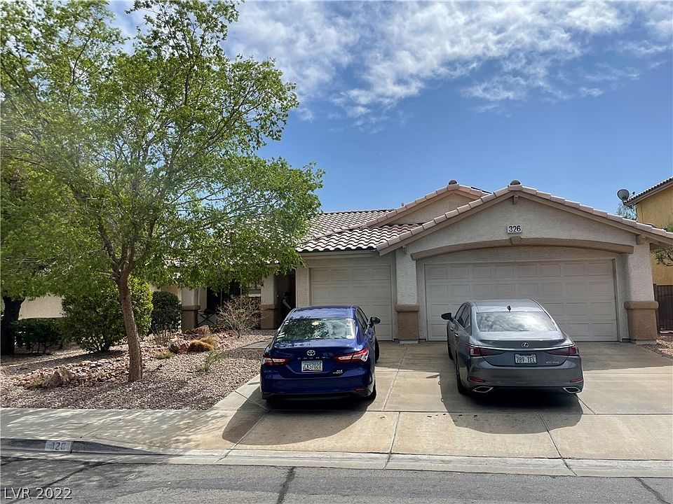 2nd image of 326 Forest Ridge St