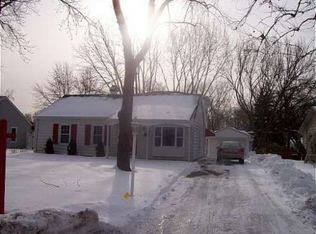 449 Elder Ln, Glenview, IL