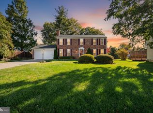 6003 Lincolnwood Ct, Burke, VA 22015