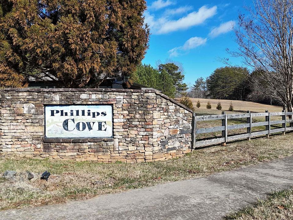 1st image of 1472 Phillips Cove Dr