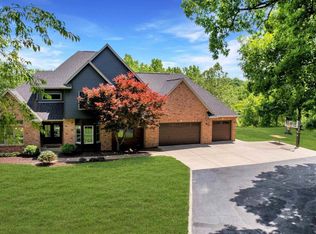 1001 S Cummings Ln, Washington, IL
