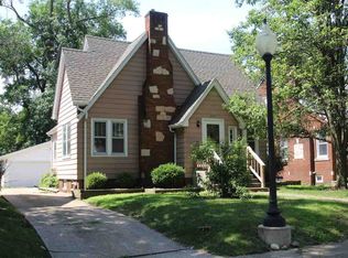 412 W Lawndale Ave, Peoria, IL 61604