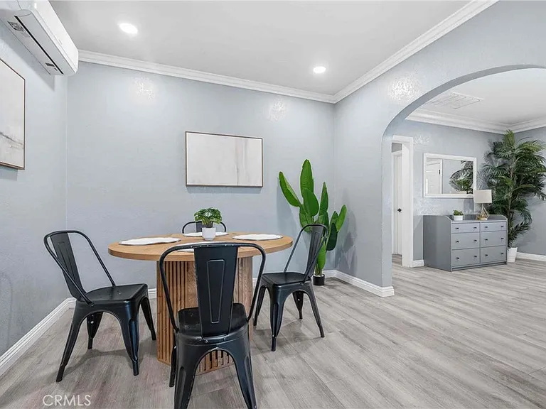 1369 S Euclid Ave — Photo 11