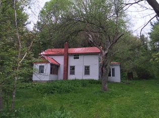 132 Pinnacle Hill Rd, Fulton, NY 13069