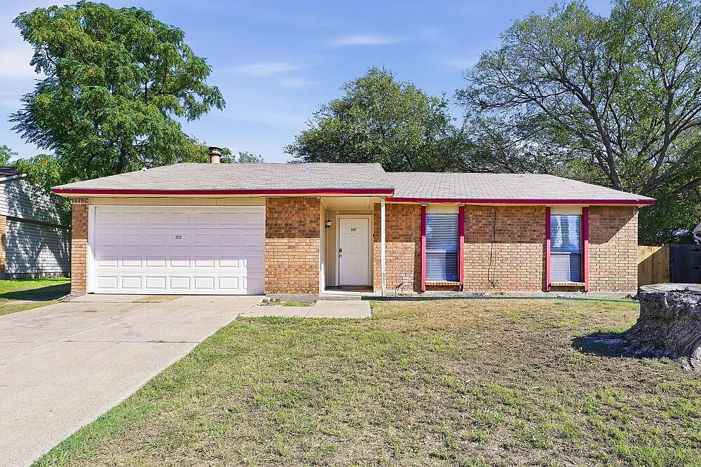 3 bed, 2.0 bath, 1423 sqft, $2,150 — Photo 1