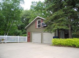 1045 W Nimisila Rd, New Franklin, OH 44216