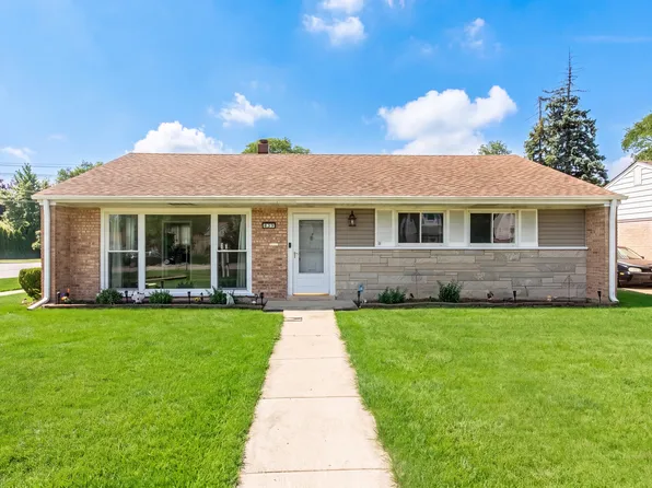 839 E Thacker St, Des Plaines, IL 60016