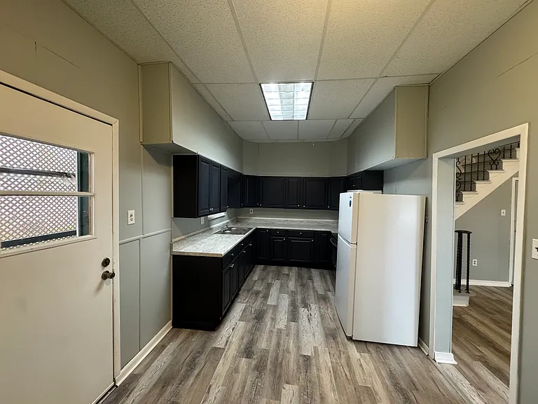 617 Fellows Ave #1 — Photo 3