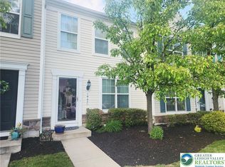 1447 Artisan Ct, Breinigsville, PA 18031