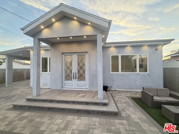 6729 Radford Ave, North Hollywood, CA 91606