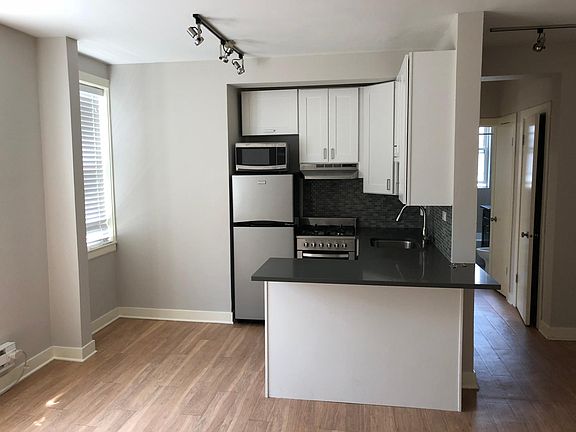 4th image of 504 W Belmont Ave #4t1zfrh6b