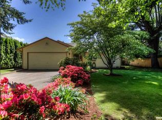 1195 N Cherry Ct, Stayton, OR 97383