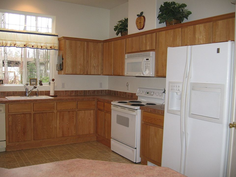 2nd image of 2410 Harksell Rd
