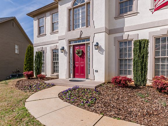 2nd image of 1625 Gladewood Dr