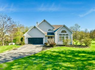 13 Apple Ridge Rd, Vernon Twp., NJ 07461