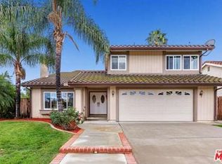 596 Strauss Dr, Thousand Oaks, CA 91320