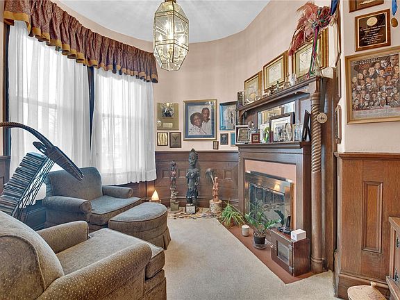 5th image of 5519 Bartmer Ave