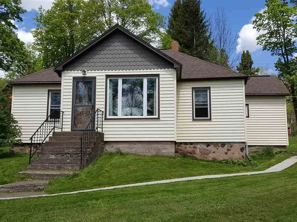 510 N Chicago Mine Rd, Wakefield, MI 49968