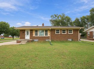 7504 E Gilbert St, Wichita, KS 67207