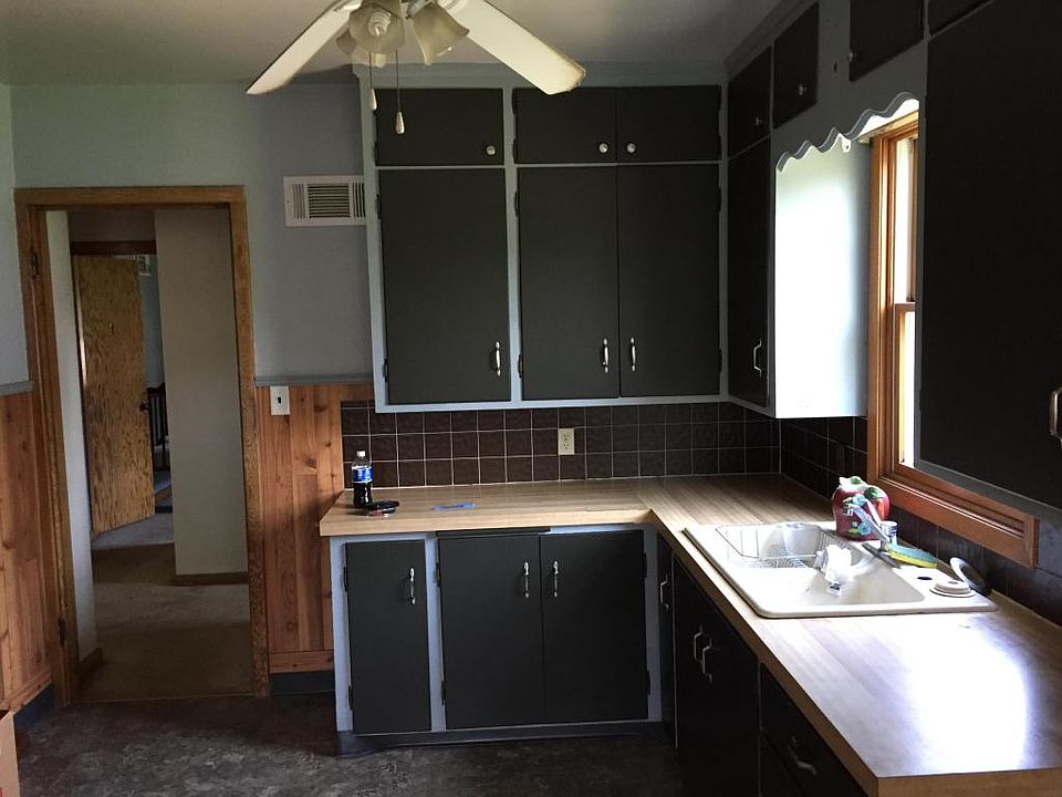 2nd image of 519 6th St