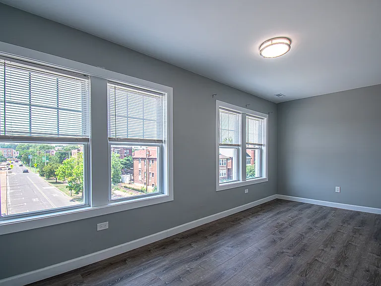 710 Leland Ave #2S — Photo 43