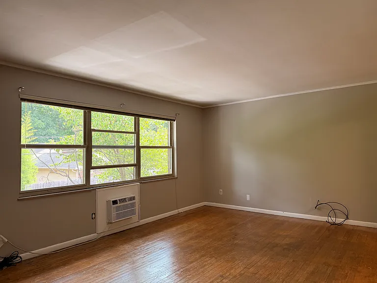 3637 Taliluna Ave #A3 — Photo 4