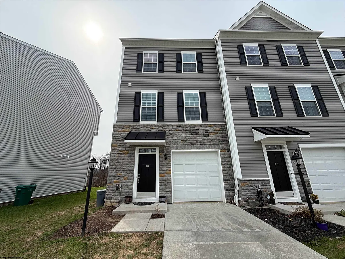 Building Photo - 48 Dover Ct #48