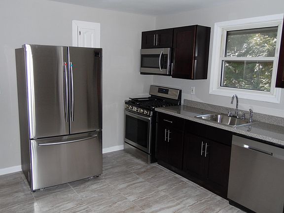NEW Stainless appliances