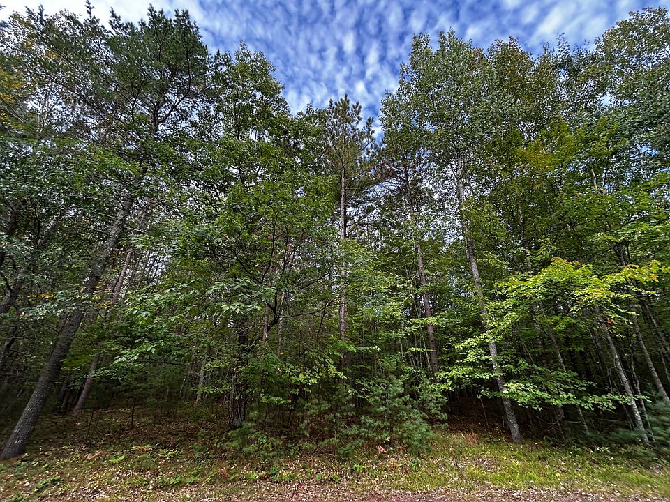 1st image of 39 Peggy Ln