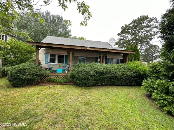 811 N Academy Street, Ahoskie, NC 27910