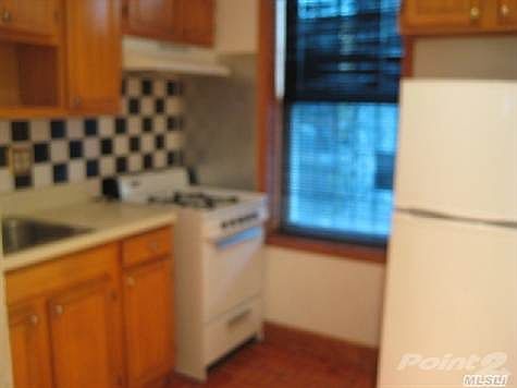 2nd image of 860 Sterling Pl
