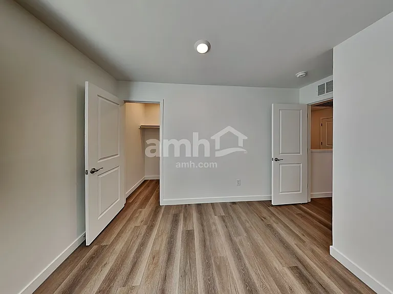 6217 W Calle Bilboa — Photo 12