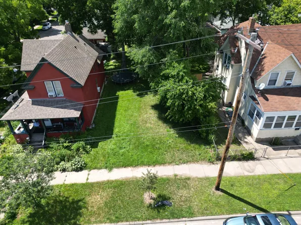 697 Virginia St, Saint Paul, MN 55103