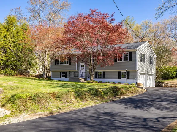 8 Tyrell Drive, Wolcott, CT 06716