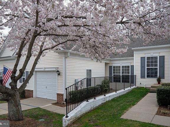 3rd image of 94 Aspen Hill Dr #23-2