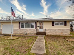 132 W Cline St, Aurora, MO 65605