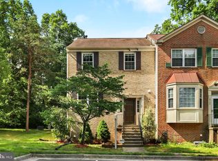 6724 Scott Ter, Centreville, VA 20121
