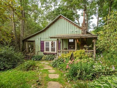 7 Glen Meadow Trl, Glenville, NC, 28736