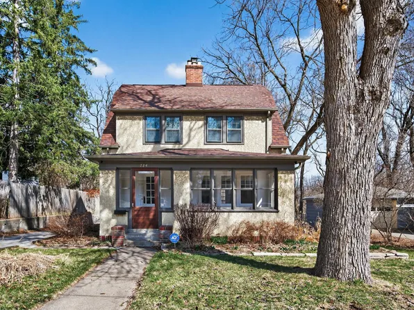 724 Olive St W, Stillwater, MN 55082