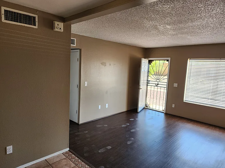 2410 S Rose Peak Dr — Photo 7