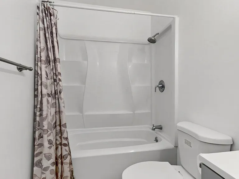 500 SW 2nd Ave #211 — Photo 18