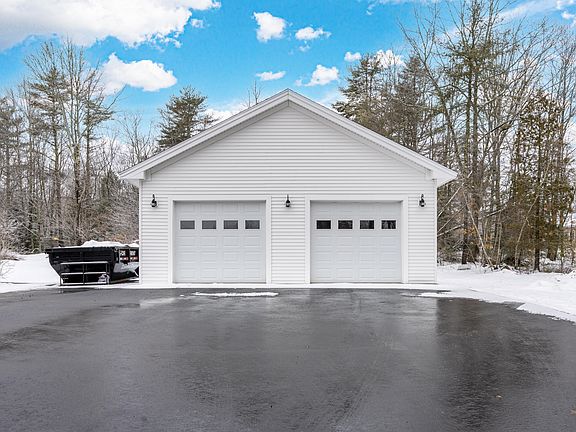 3rd image of 133 Berrys Mill Road