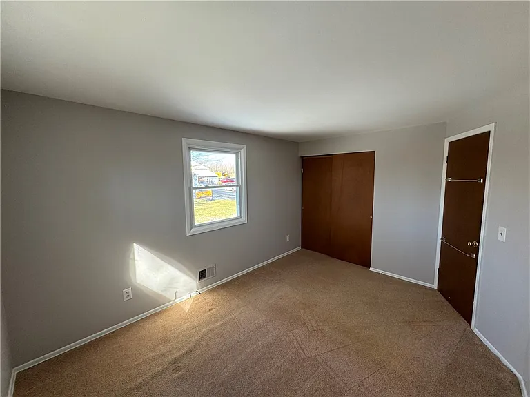 1095 Hamlin Parma Townline Rd — Photo 12