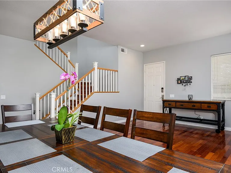 2587 Macbeth Ave — Photo 5