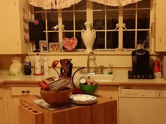 Farmhouse style kitchen